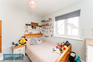 Bedroom- click for photo gallery